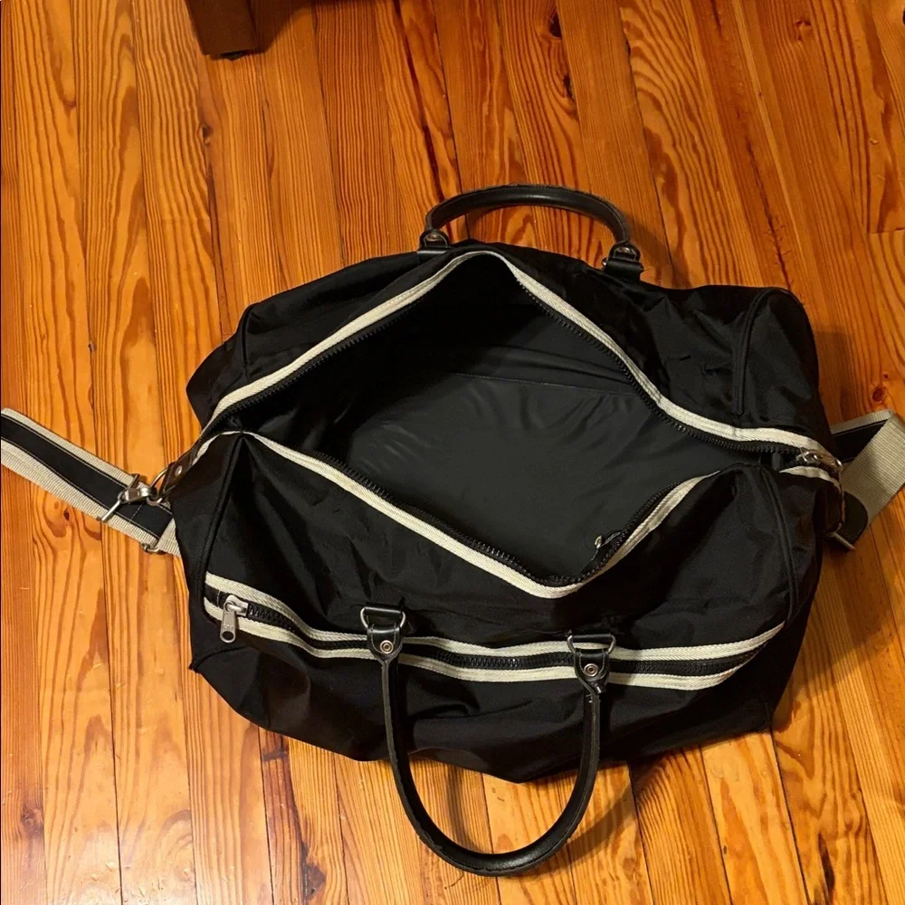 GAP Black and Gray Men's large Duffel Bag